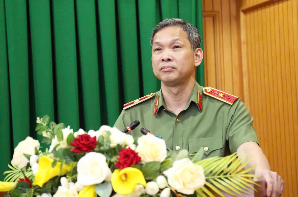 Phó Giám đốc (4).jpg