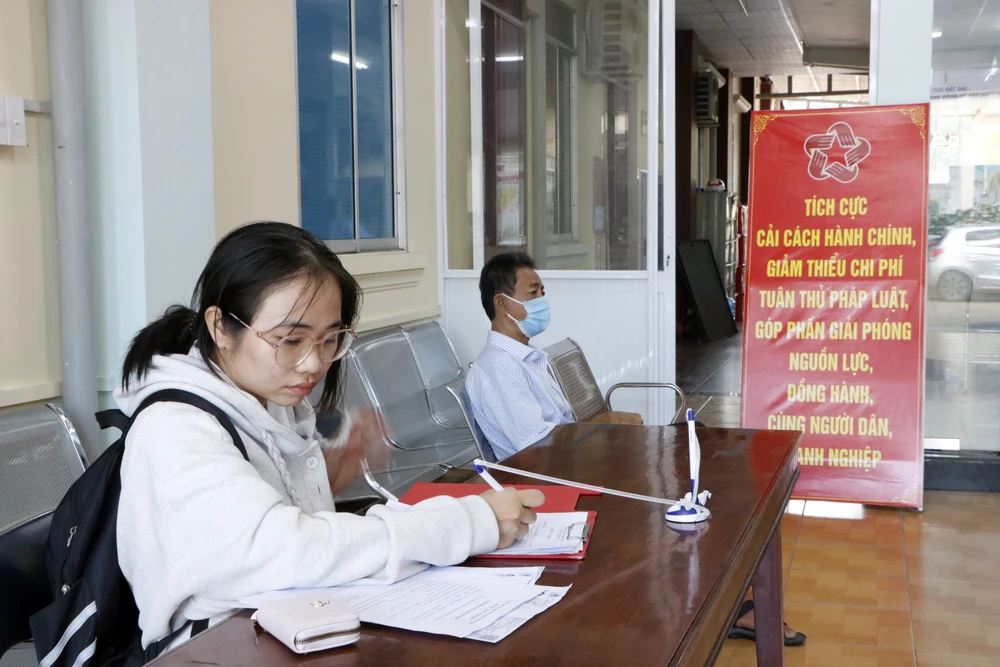 thủ tục hành chính (1).JPG