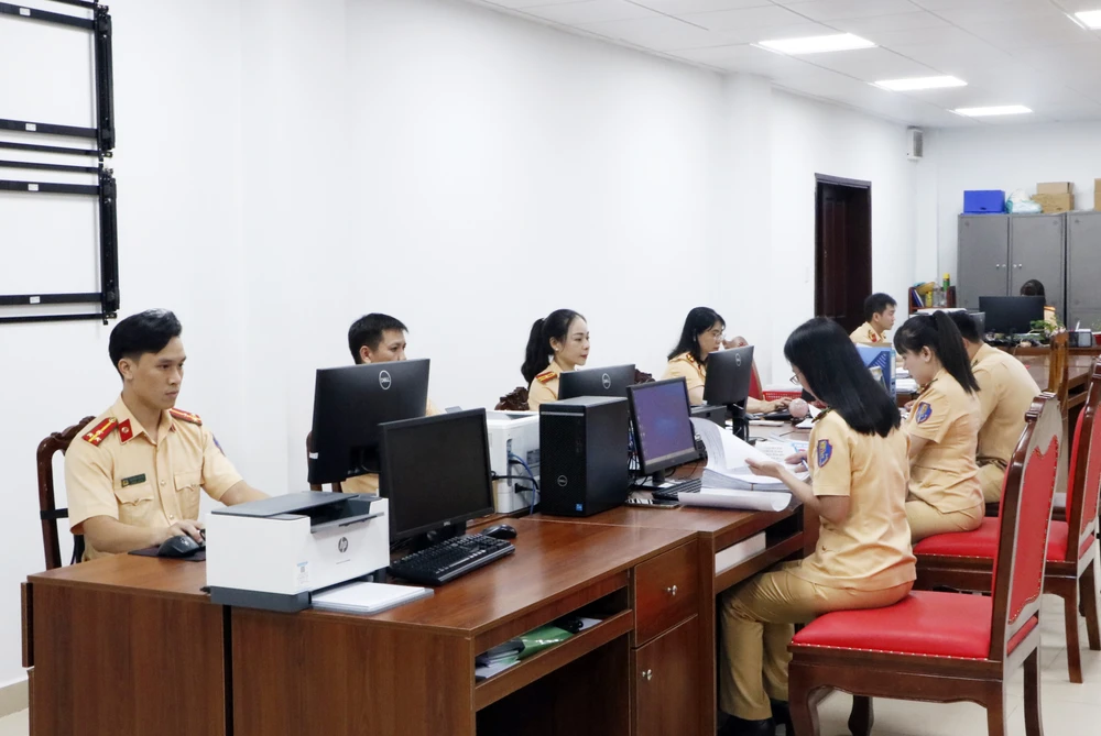 giấy phép lái xe (2).JPG