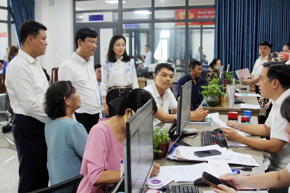 tân đông hiệp (3).jpg