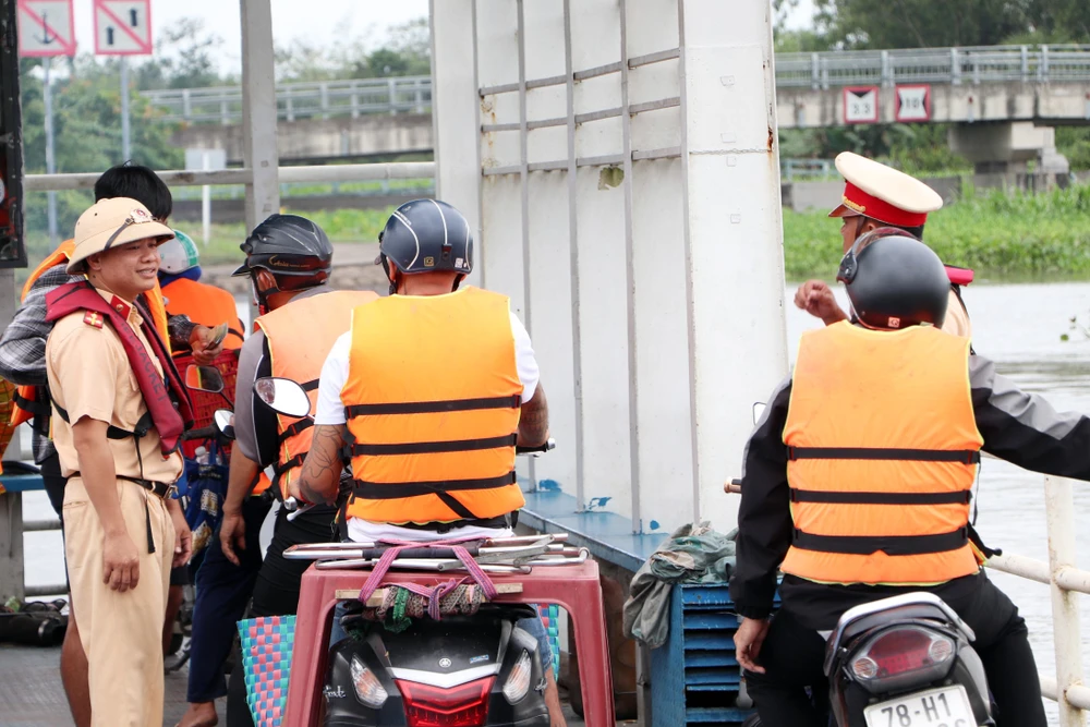 mùa mưa bão (10).JPG