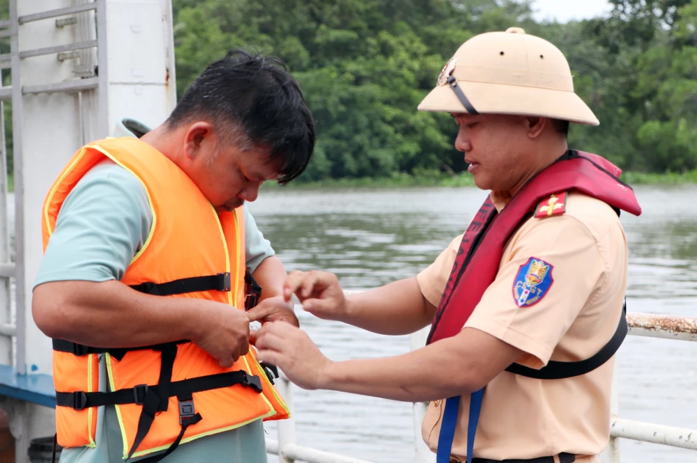 mùa mưa bão (6).JPG