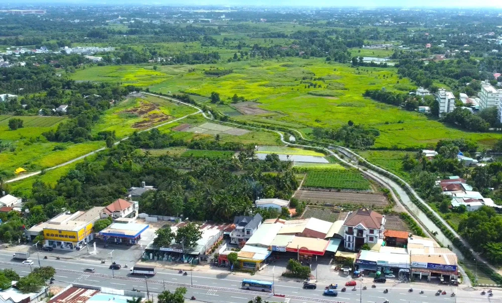 Khu nhà ở Suối Giữa (5).jpg