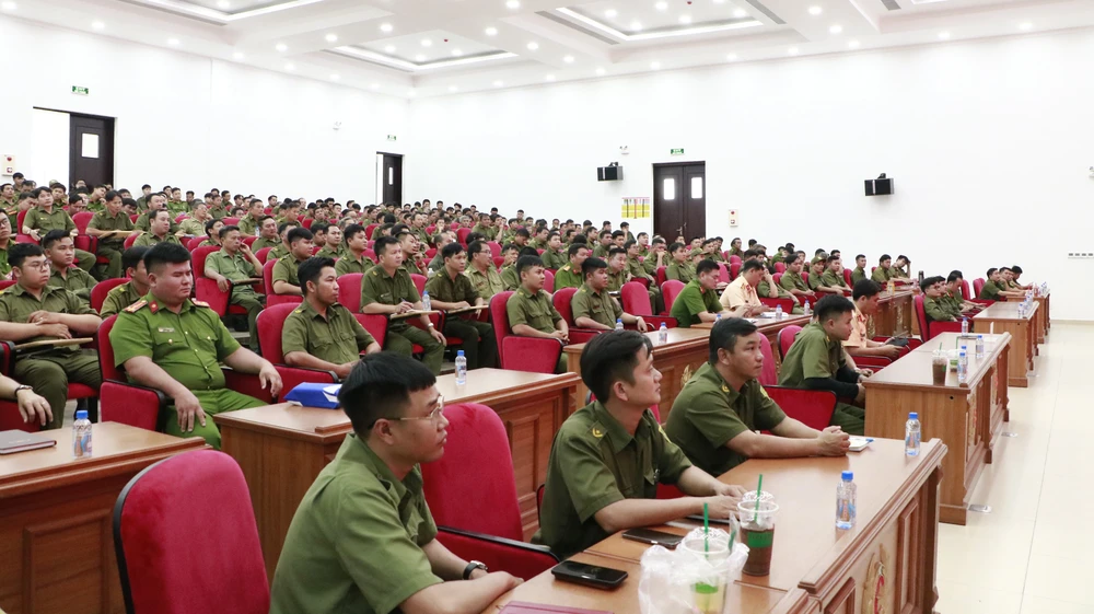 cảnh sát giao thông (3).JPG