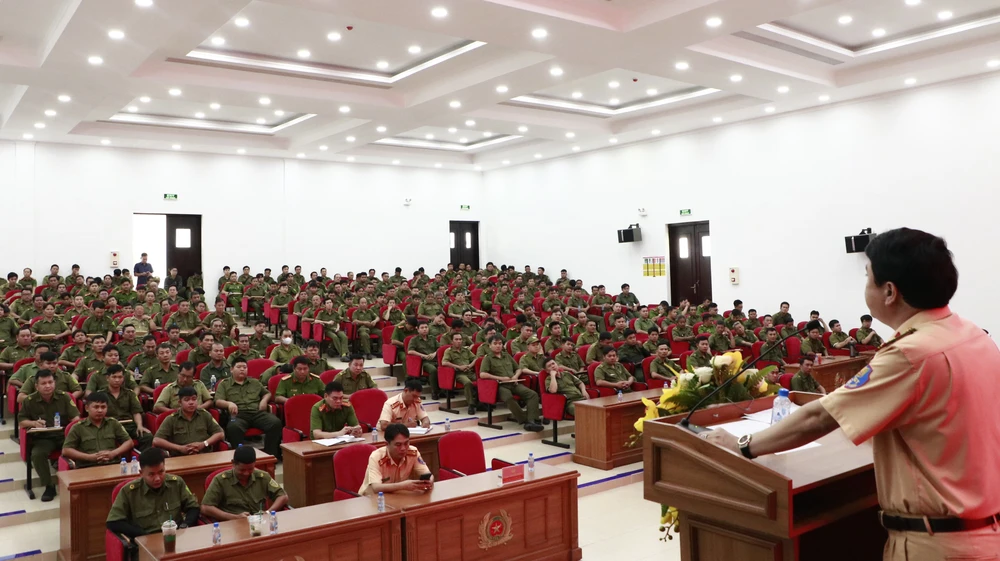 cảnh sát giao thông (4).JPG