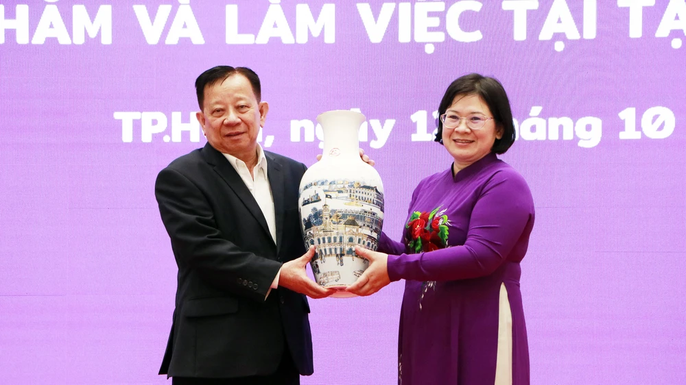 tổ đại biểu (6).JPG