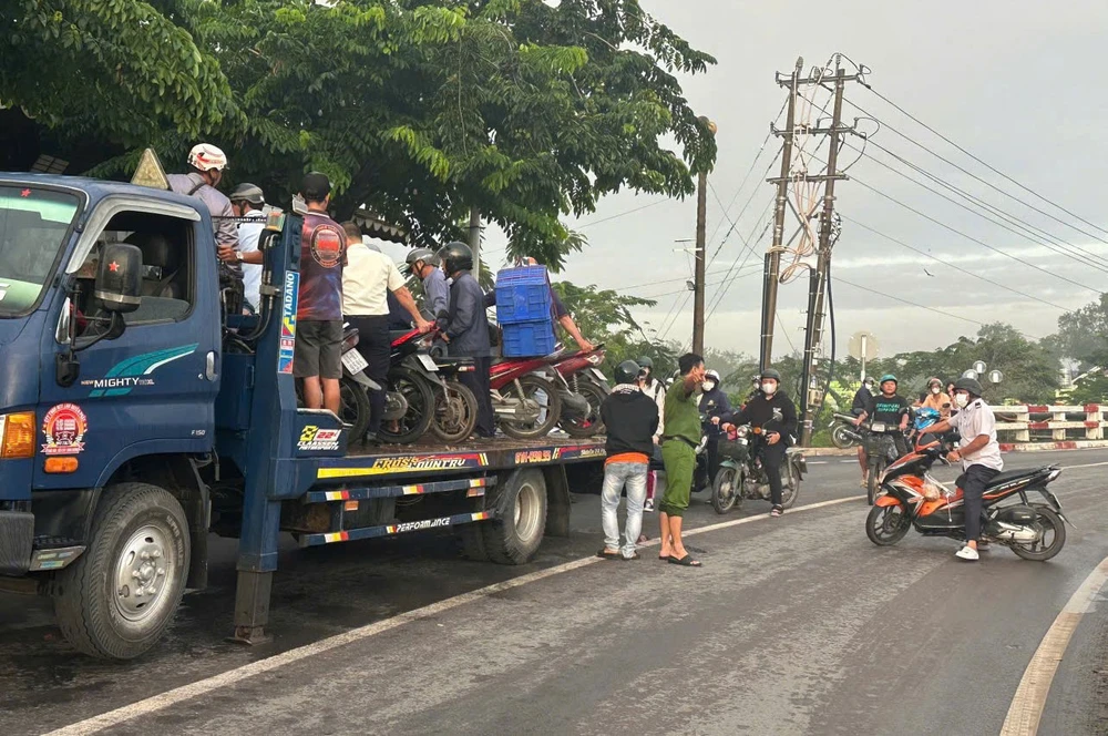 Cảnh sát giao thông (3).jpg