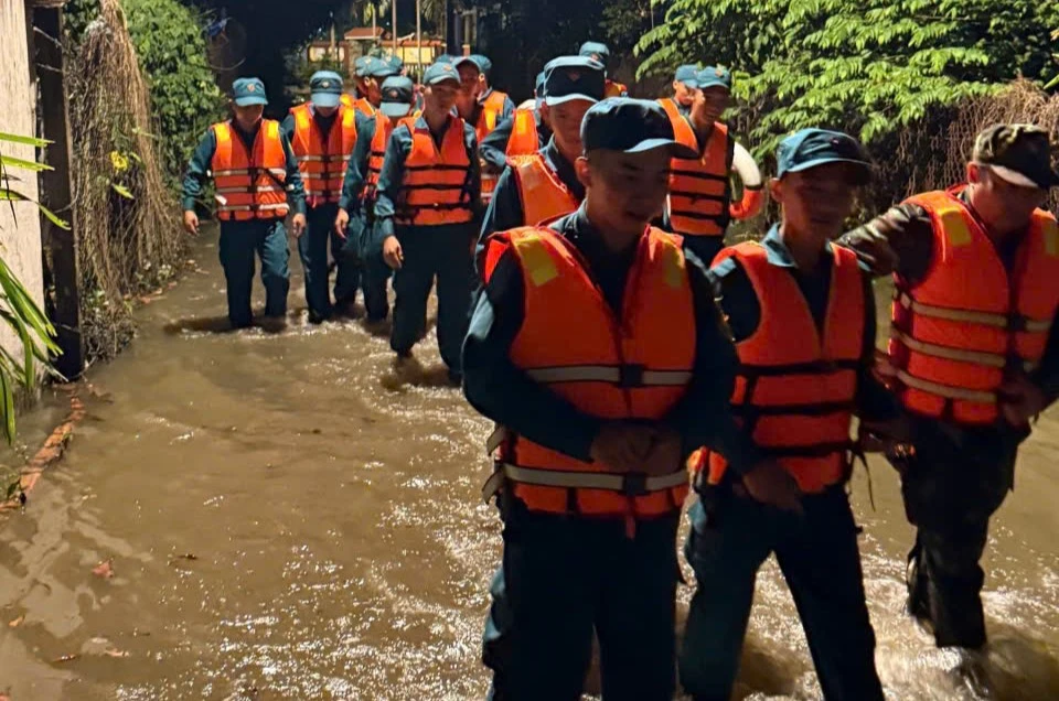 triều cường (3).jpg