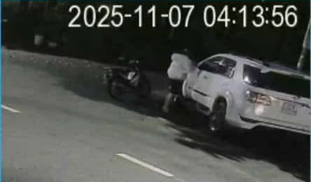 gương chiếu hậu..jpg