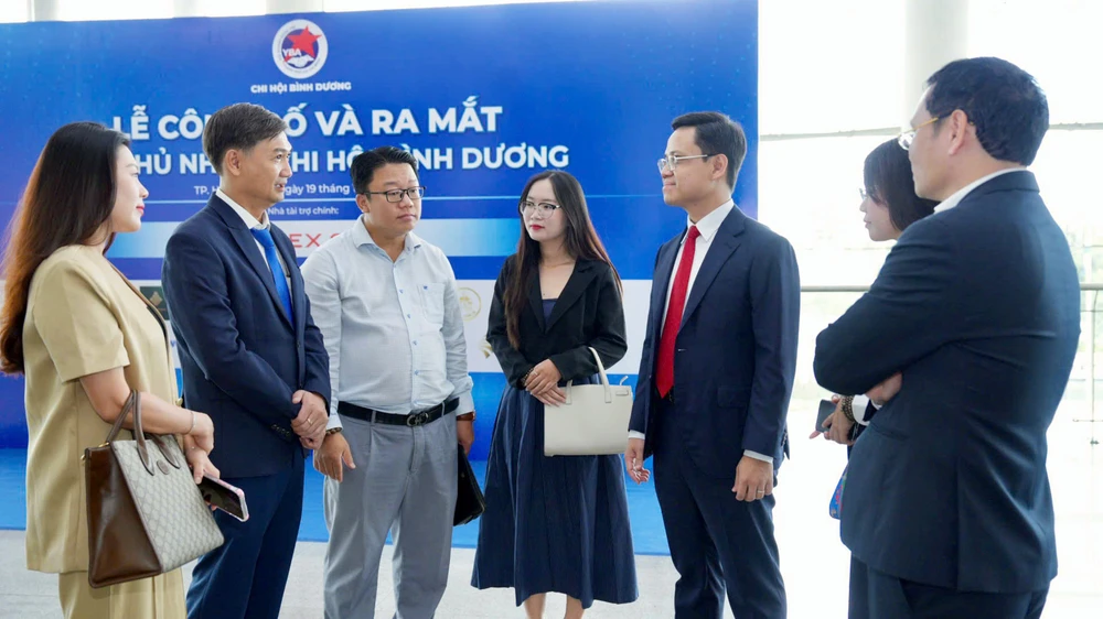 doanh nhân trẻ (5).jpg