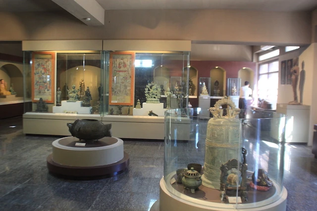 Hiện vật kỳ bí trong Bảo tàng văn hóa Phật giáo đầu tiên của Việt Nam ảnh 4