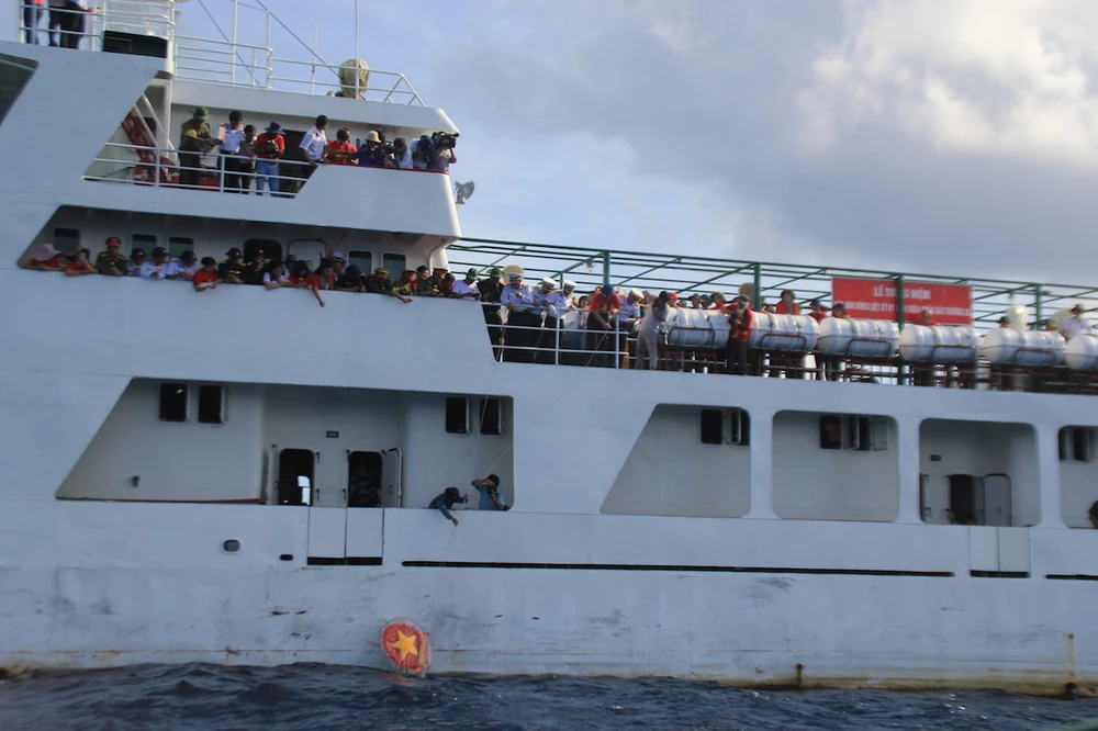 Những giọt nước mắt tại Gạc Ma - Cô Lin ảnh 6