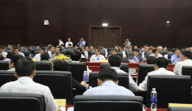 Hàng trăm DN tham gia cuộc đối thoại 