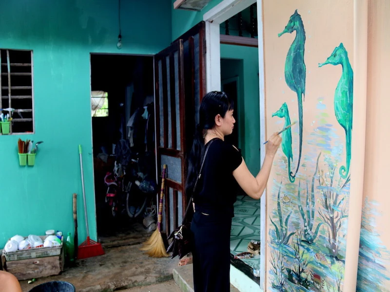 11 tỉ trang trí tranh gốm cho bờ biển Đà Nẵng ảnh 1