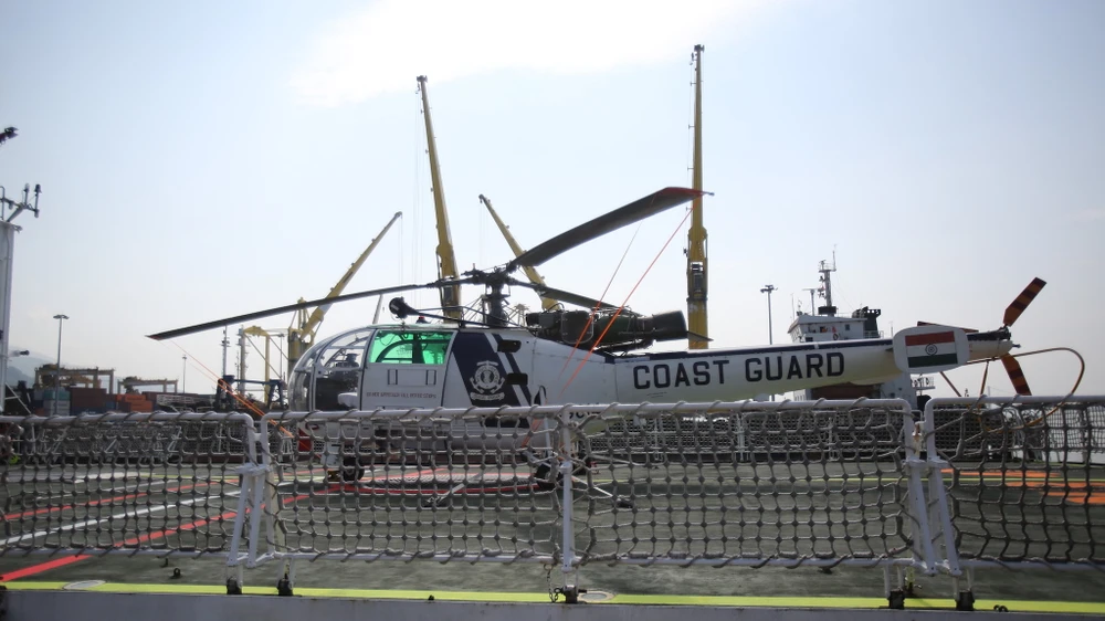 Tàu cảnh sát biển hiện đại của Ấn Độ tới Đà Nẵng ảnh 1