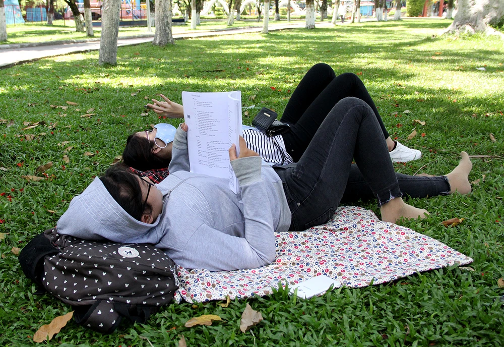 Đà Nẵng như lò lửa, trẻ nhập viện tăng, thiếu nước dùng ảnh 8