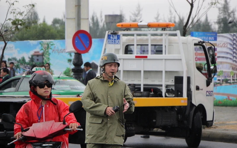 Kiểm soát an ninh đặc biệt ở hội nghị doanh nhân VN ảnh 5