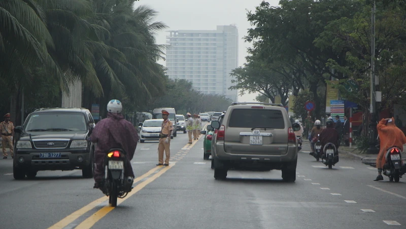 Kiểm soát an ninh đặc biệt ở hội nghị doanh nhân VN ảnh 4