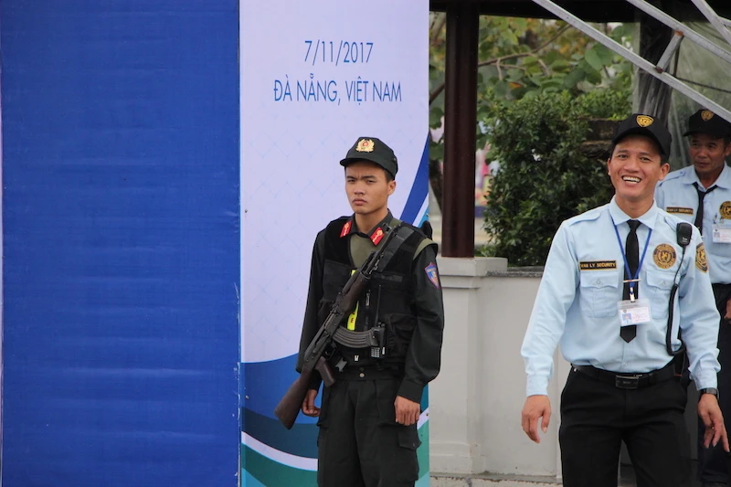 Kiểm soát an ninh đặc biệt ở hội nghị doanh nhân VN ảnh 7