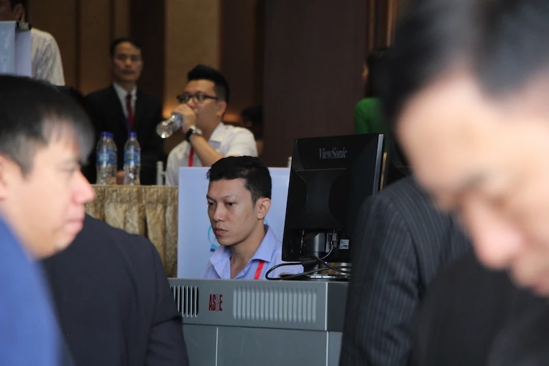 Kiểm soát an ninh đặc biệt ở hội nghị doanh nhân VN ảnh 18