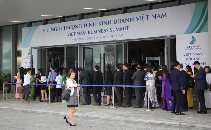 Kiểm soát an ninh đặc biệt ở hội nghị doanh nhân VN ảnh 16