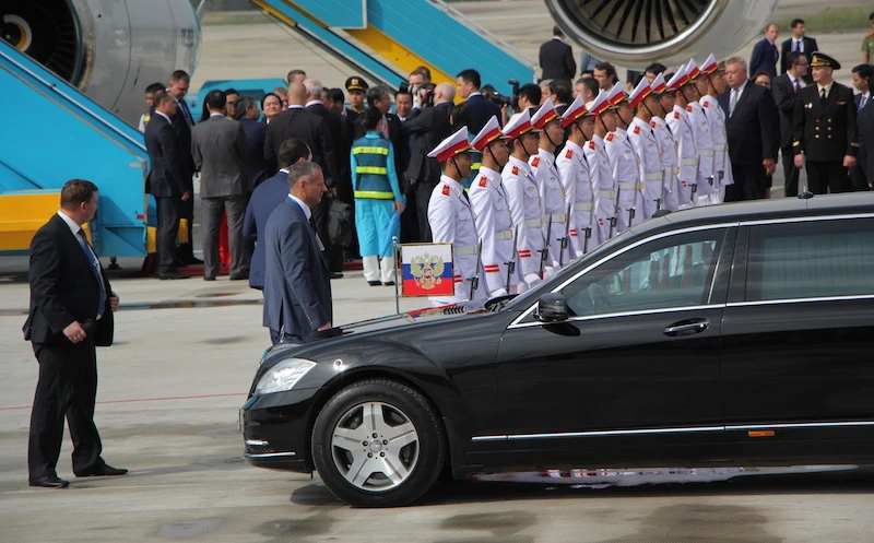 Những mật vụ Nga tháp tùng ông Putin tới Đà Nẵng ảnh 14