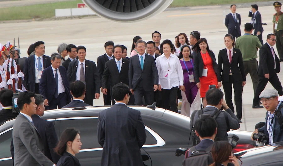 Dấu ấn phong cách của lãnh đạo các nền kinh tế APEC ảnh 20