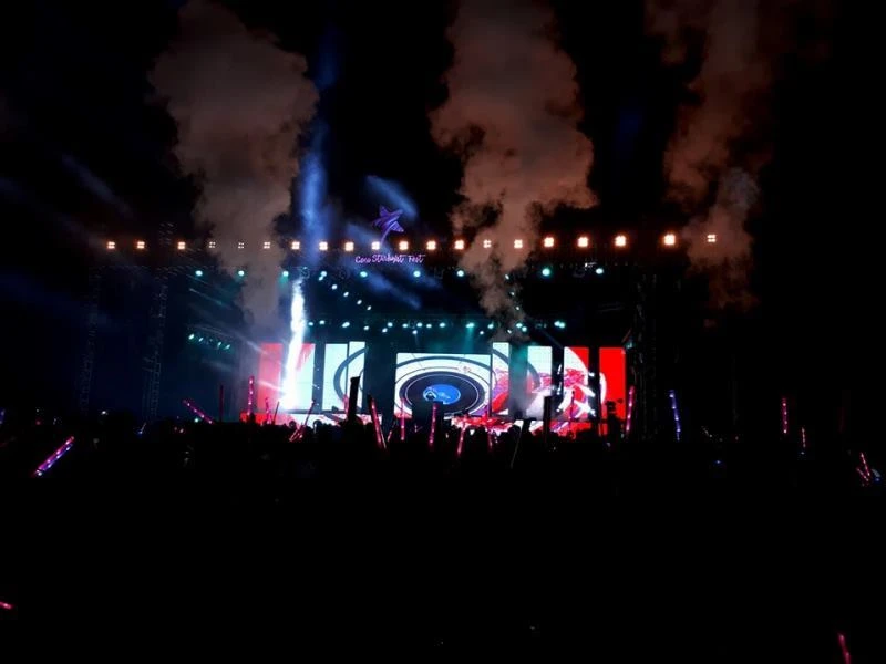 Đà Nẵng tưng bừng chào mừng năm mới 2018 ảnh 11