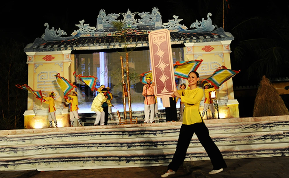 Bài chòi là di sản văn hóa phi vật thể của nhân loại ảnh 1