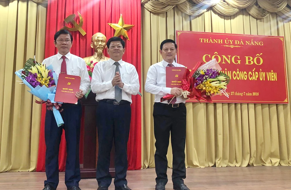 Điều động một loạt ủy viên Ban Thường vụ Thành ủy Đà Nẵng ảnh 2