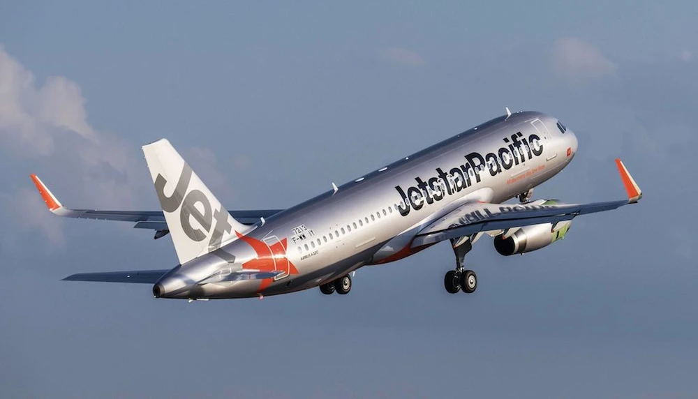 Ngày Valentine: Jetstar ưu đãi khủng mua 4 vé hoàn tiền 1 vé ảnh 1