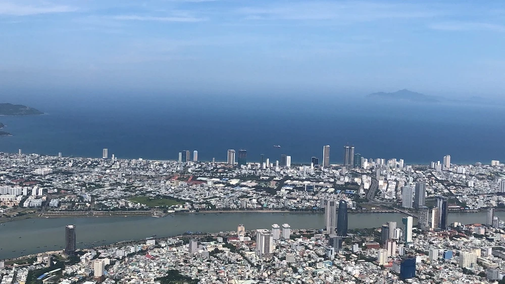 Đà Nẵng: Sở Nội vụ 'tuýt còi' Sở Xây dựng vì tạm dừng cấp phép ảnh 1