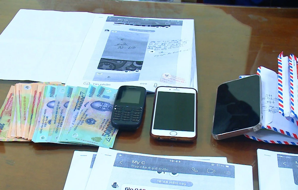 Tang vật bị lực lượng công an thu giữ. Ảnh: BT.