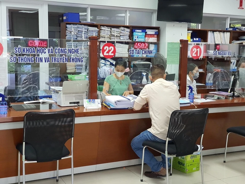 Việc giải quyết hồ sơ trực tuyến sẽ tạo điều kiện thuận lợi cho người dân và doanh nghiệp. Ảnh: TV.