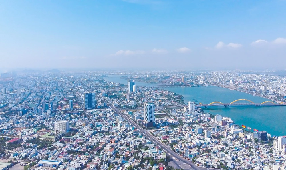 Việc thực hiện mô hình chính quyền đô thị giúp Đà Nẵng có bộ máy tinh gọn hơn, quản lý đô thị tốt hơn. Ảnh: BÙI TOÀN.