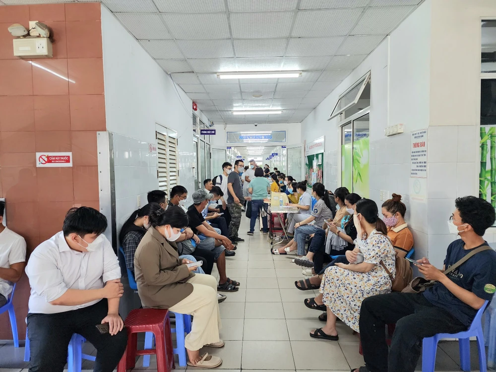 Hơn 400 lượt đăng ký hiến máu sau lời kêu gọi.