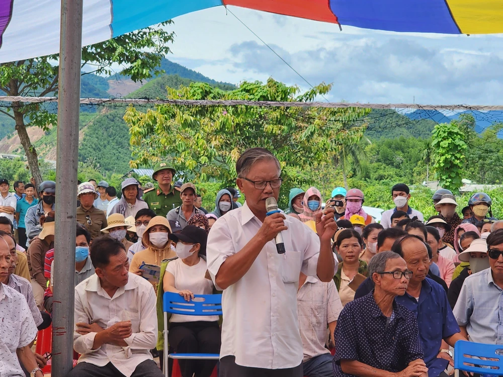 Ông Hồ Tân Ngọc, Trưởng ban tín ngưỡng làng, mong muốn địa phương có phương án, chính sách phù hợp. Ảnh: MT Ông Hồ Tân Ngọc, Trưởng ban tín ngưỡng làng, mong muốn địa phương có phương án, chính sách phù hợp. Ảnh: MT