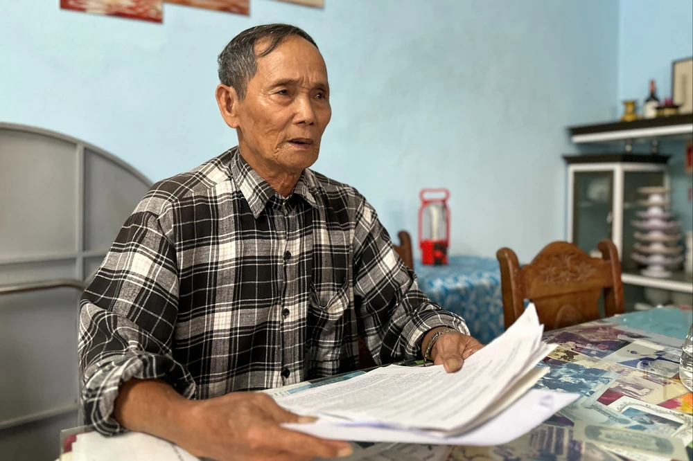 Người dân 17 năm chờ sổ hồng vì huyện làm sai