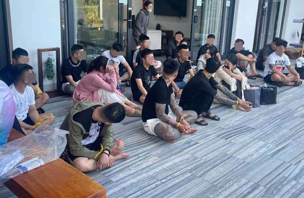 thuê villa chơi ma túy