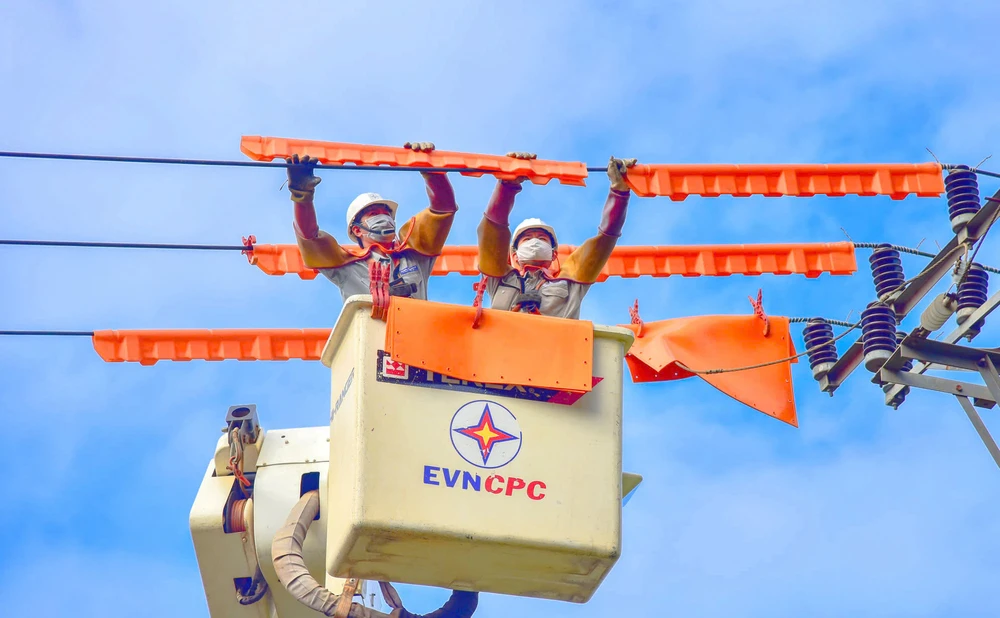 cong-nhan-evncpc.jpg