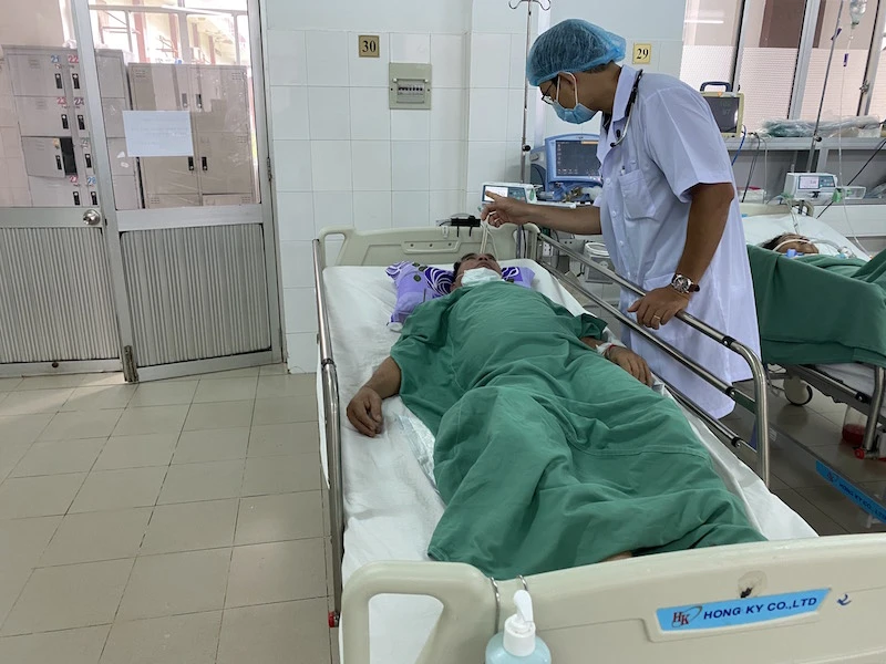 dot-quy-can-tho-tham-kham