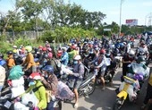 Cần Thơ sẽ đón người về quê tự phát đang bị kẹt ở Long An, Tiền Giang