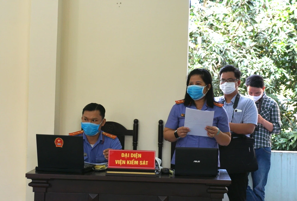 Trương Châu Hữu Danh bị đề nghị từ 4-5 năm tù ảnh 2