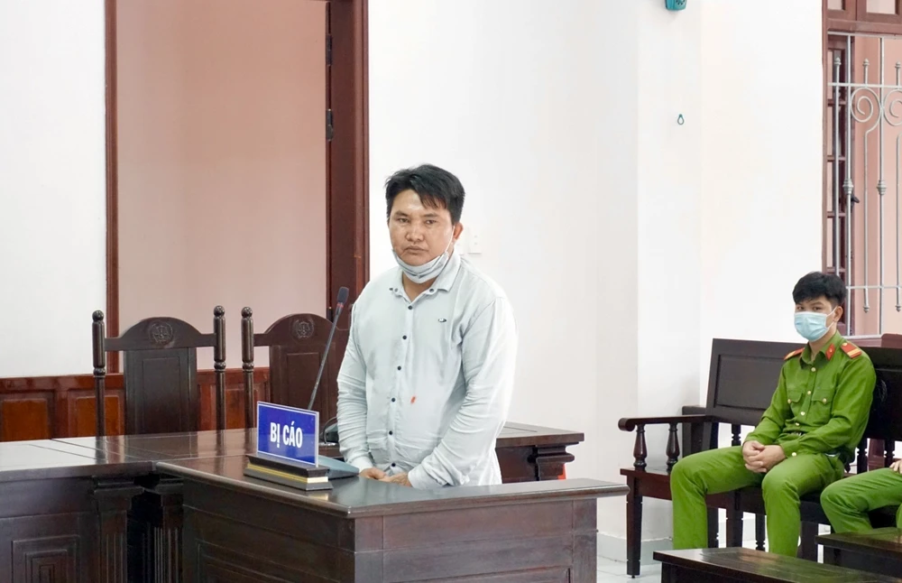 Huỳnh Hữu Nhơn tại toà phúc thẩm lần 3. Ảnh: HD