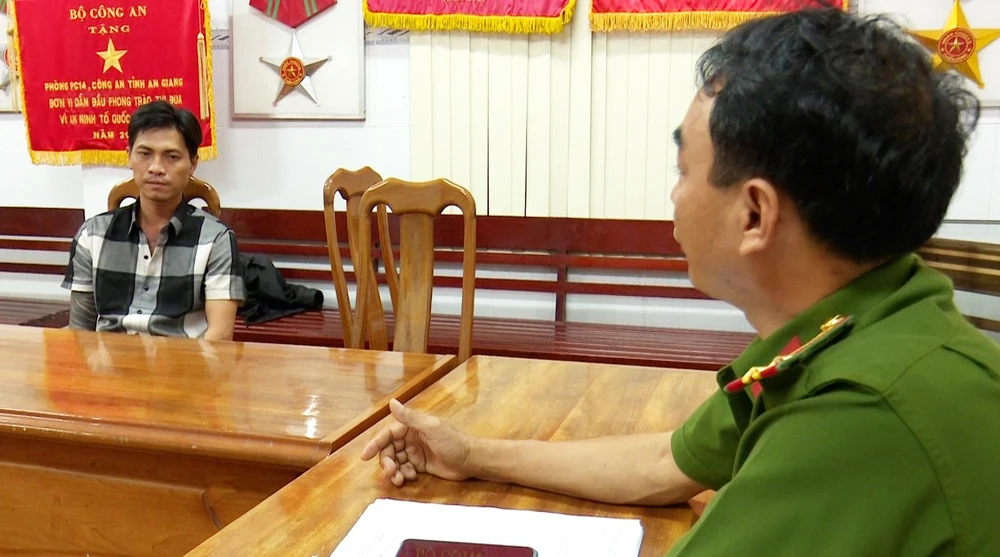 hỗn chiến có súng an giang