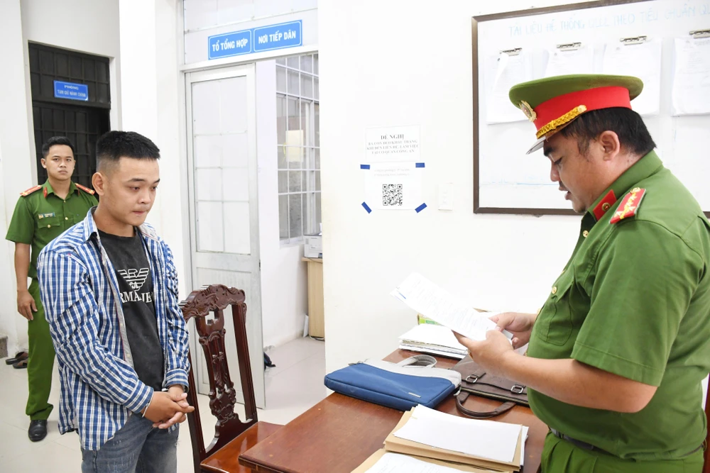 hỗn chiến có súng trà vinh