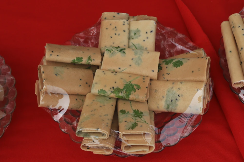 Món bánh kẹp chế biến từ bột Sa Đéc