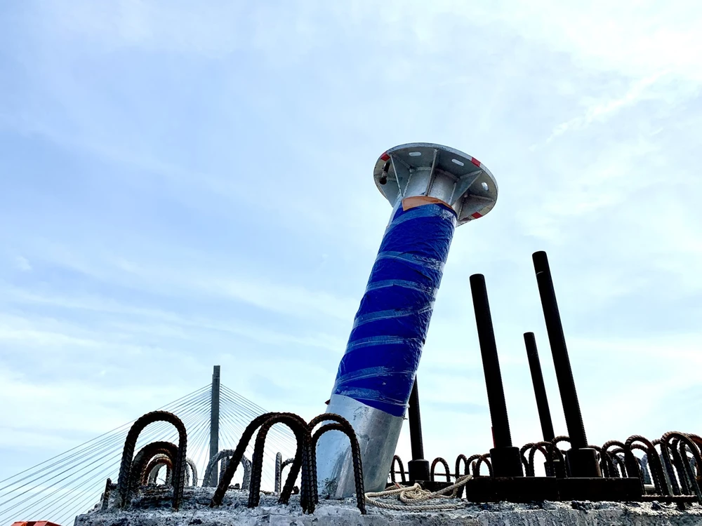 Sau khi hoàn thành Trụ 16 sẽ tiến hành lắp dầm và kéo dây văng