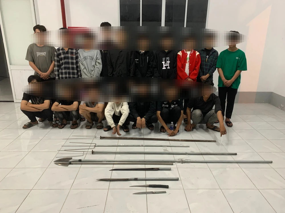 hỗn chiến cần thơ