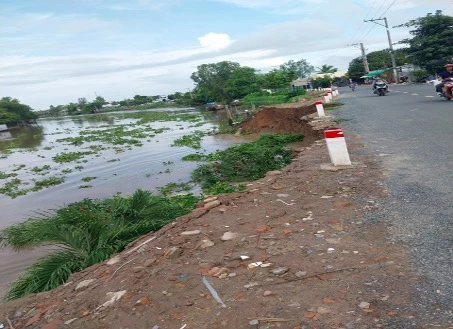 sạt lở miền tây